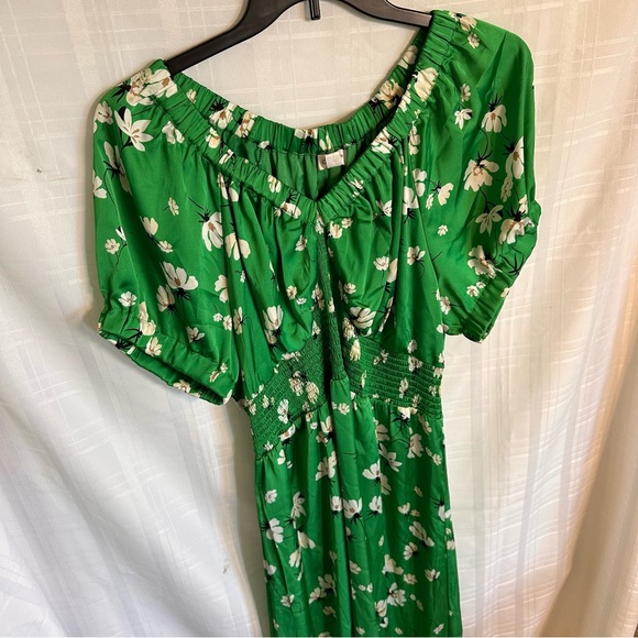 On 34th Plus Size Dress - Picture 8 of 11